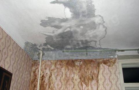 Оценщики не имеют права оценивать ущерб при заливе квартиры