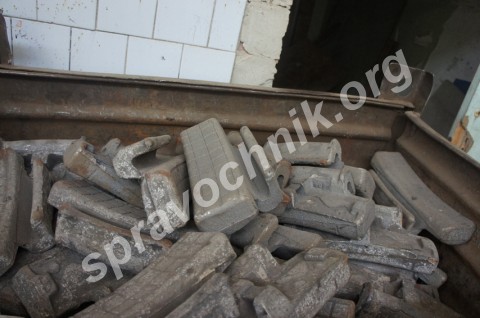 Колодка тормозная гребневая 3187160351