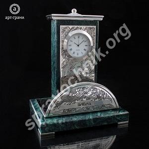 Часы с визитницей