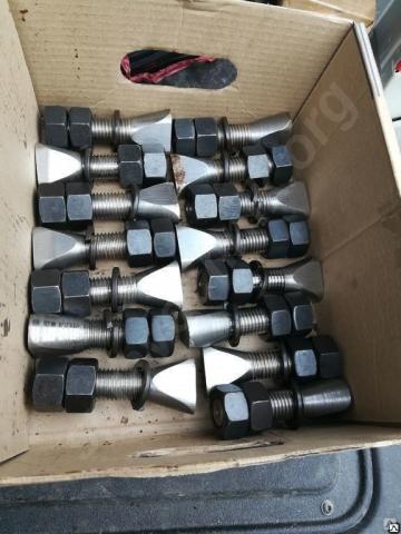 Футеровочные болты, фундаментные болты, шпильки, гайки, метизы